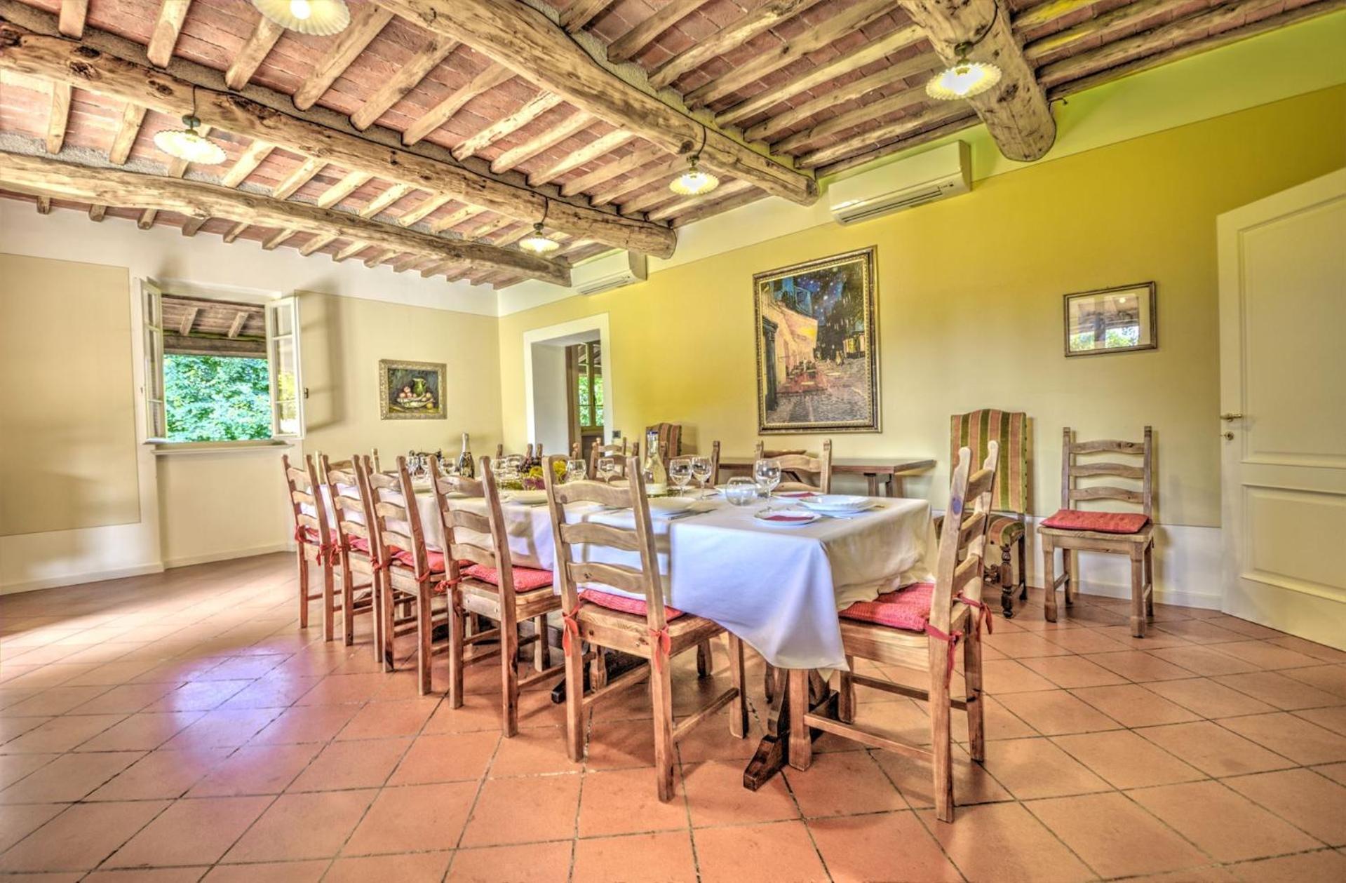Lucca Cycling Holidays Il Tiglio Rooms SantʼAndrea di Compito 외부 사진